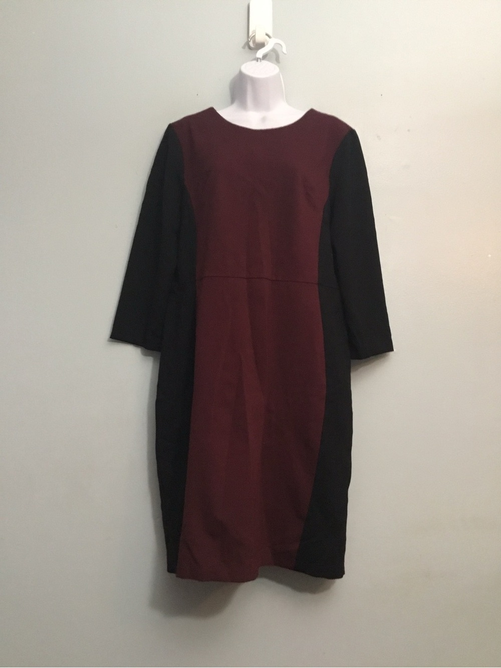 Talbots Women's Colorblock Midi Dress in Burgundy and Black size 14